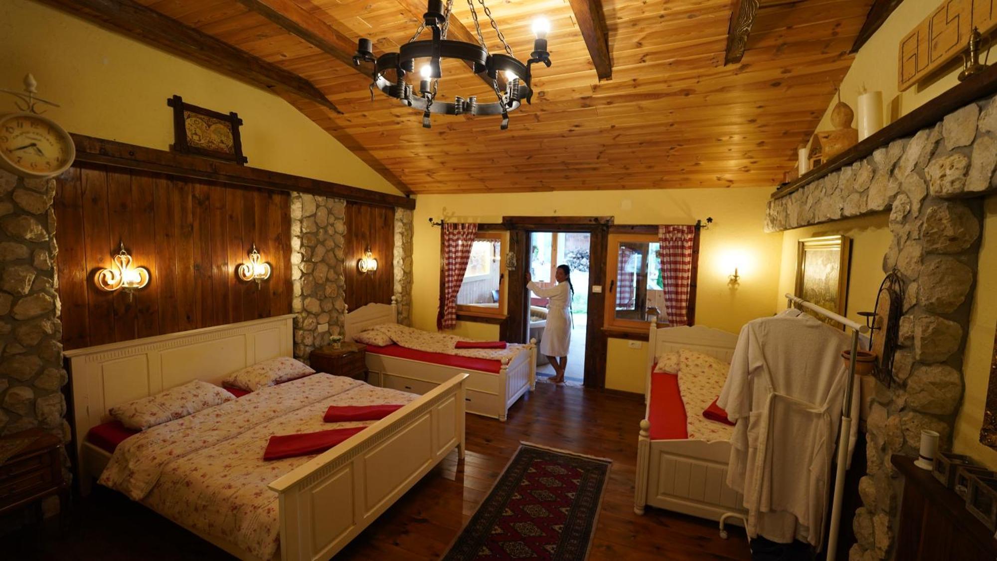 Vila Merak Gusinje Exterior photo